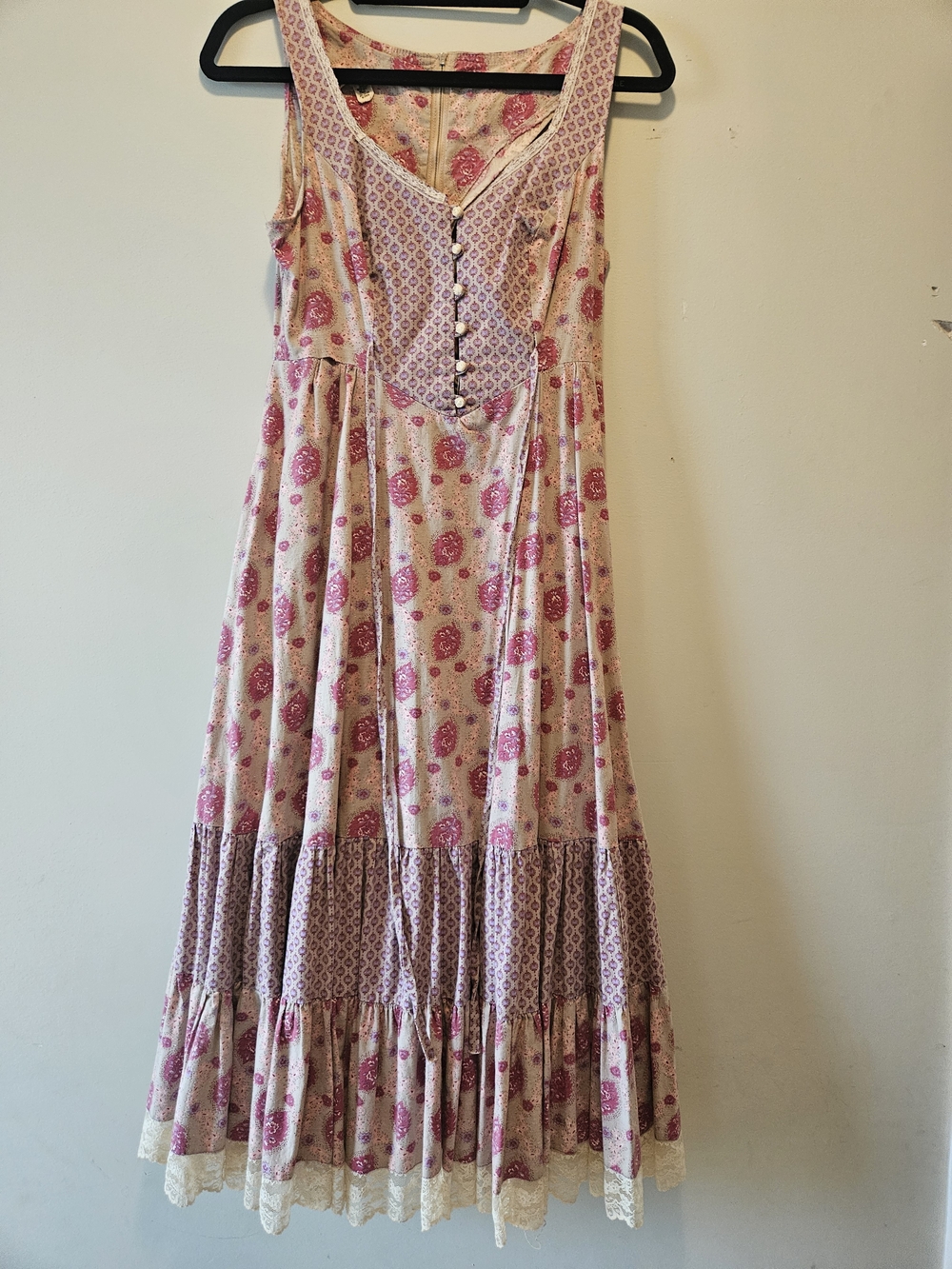 Vintage Gunne Style 1970s Dress